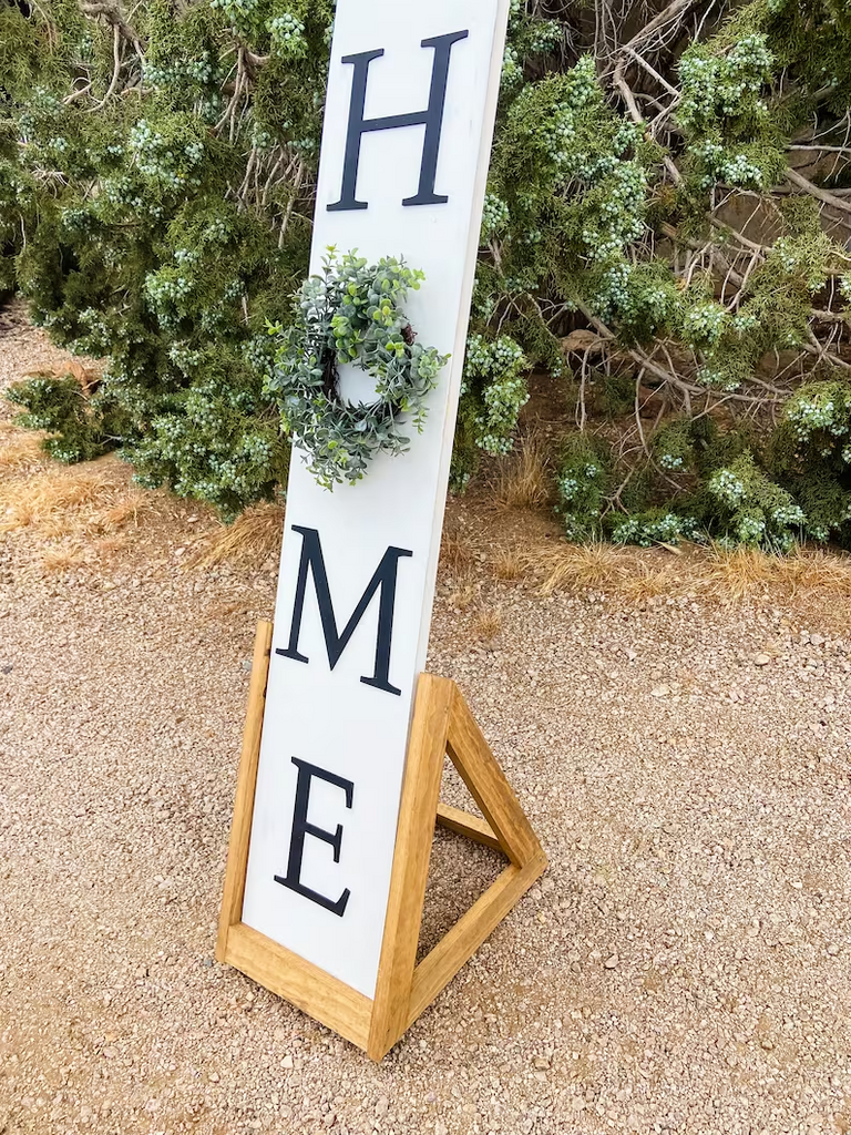 A Clever Way to Display Your Tall Porch Signs